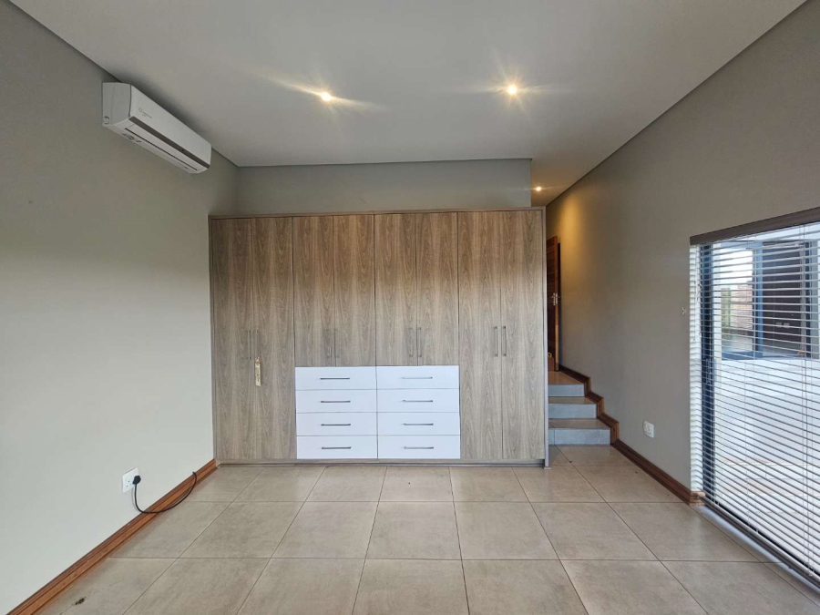 3 Bedroom Property for Sale in Wild Olive Estate Free State